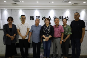 臻冠達(dá)農(nóng)業(yè)科技公司測(cè)繪團(tuán)隊(duì) 勇赴野外 精準(zhǔn)作業(yè)展風(fēng)采